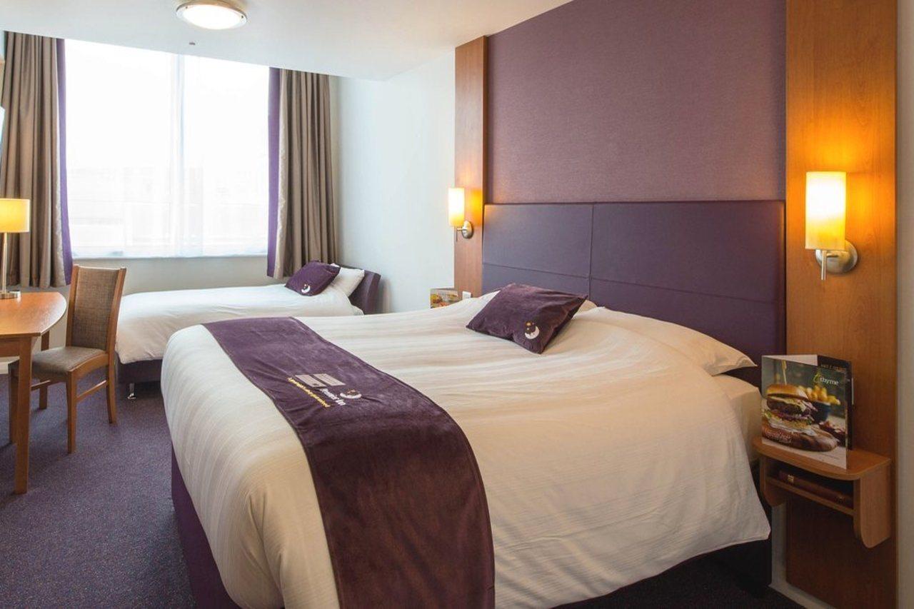 Premier Inn 斯劳 外观 照片